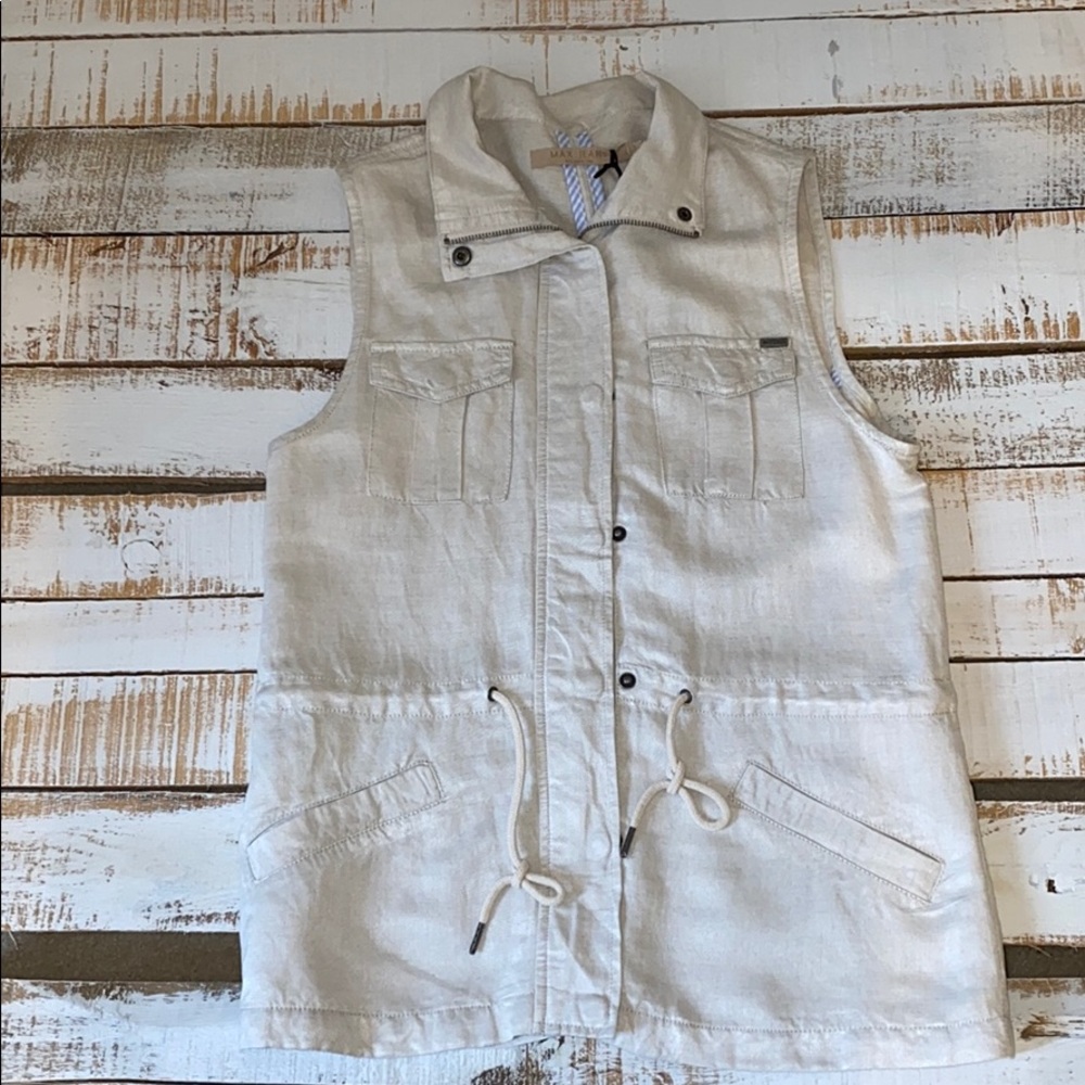 Women’s linen vest. NWT